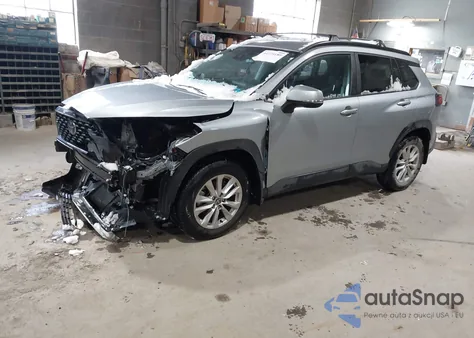 2022 Toyota Corolla Cross Le from USA, damaged, VIN 7MUCAABG7NV034764